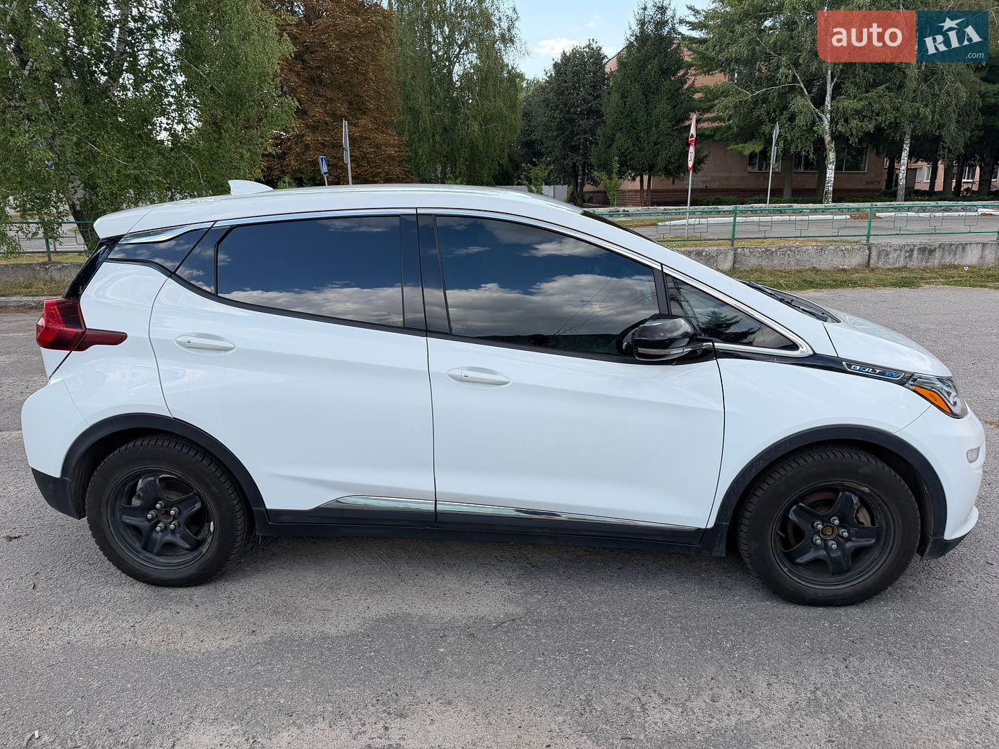 Chevrolet Bolt EV 2017 VIN 1G1FW6S03H4186252 фото оголошення 5 з 40
