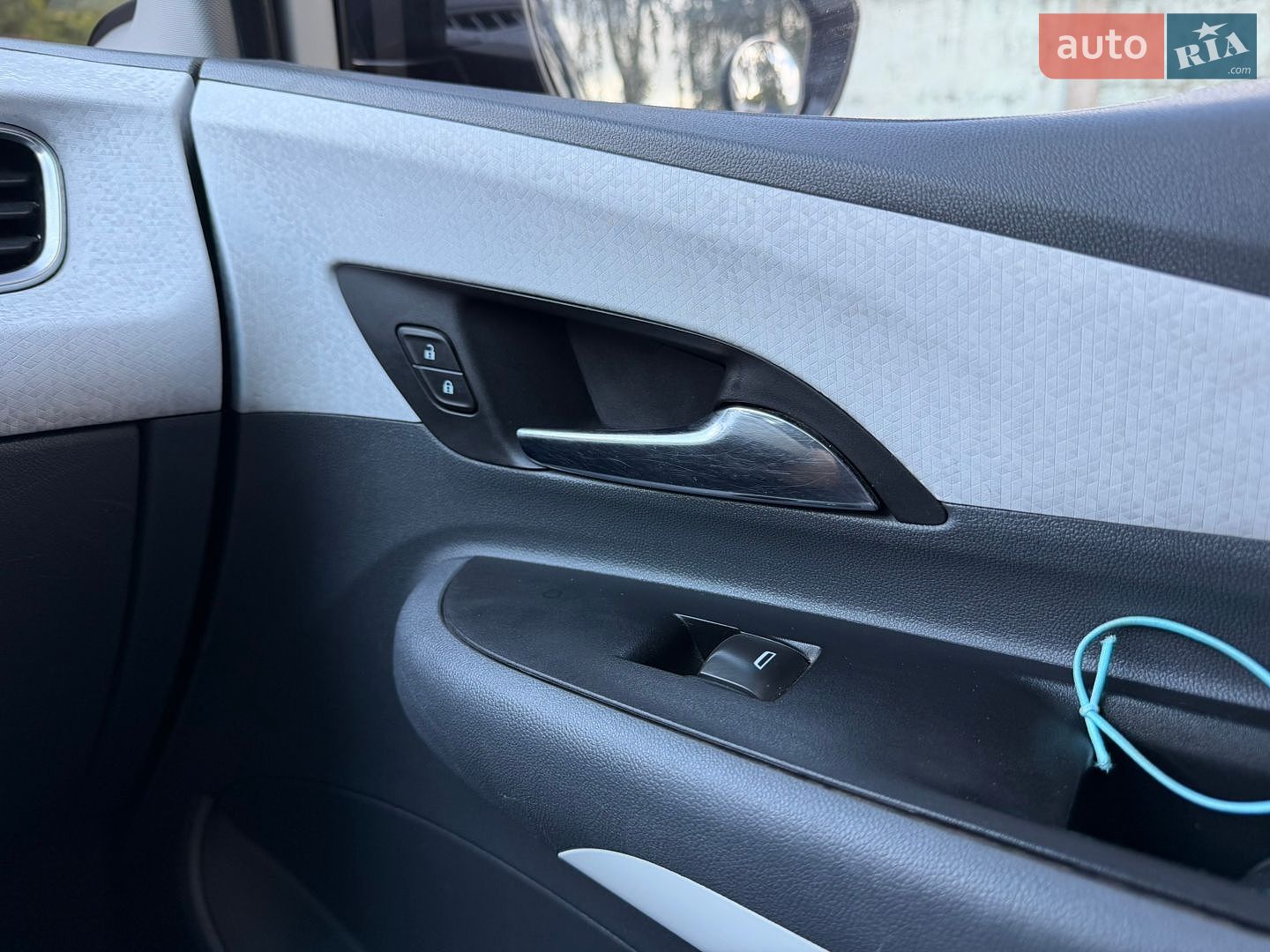 Chevrolet Bolt EV 2017 VIN 1G1FW6S03H4186252 фото оголошення 20 з 40