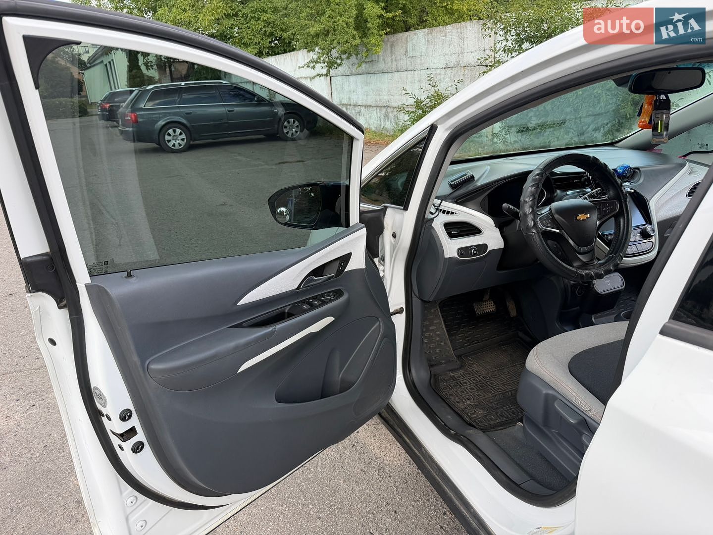 Chevrolet Bolt EV 2017 VIN 1G1FW6S03H4186252 фото оголошення 33 з 40
