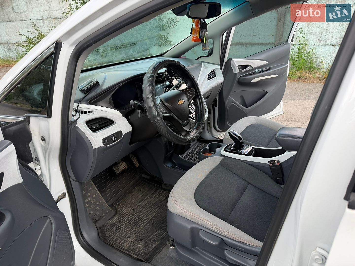 Chevrolet Bolt EV 2017 VIN 1G1FW6S03H4186252 фото оголошення 34 з 40