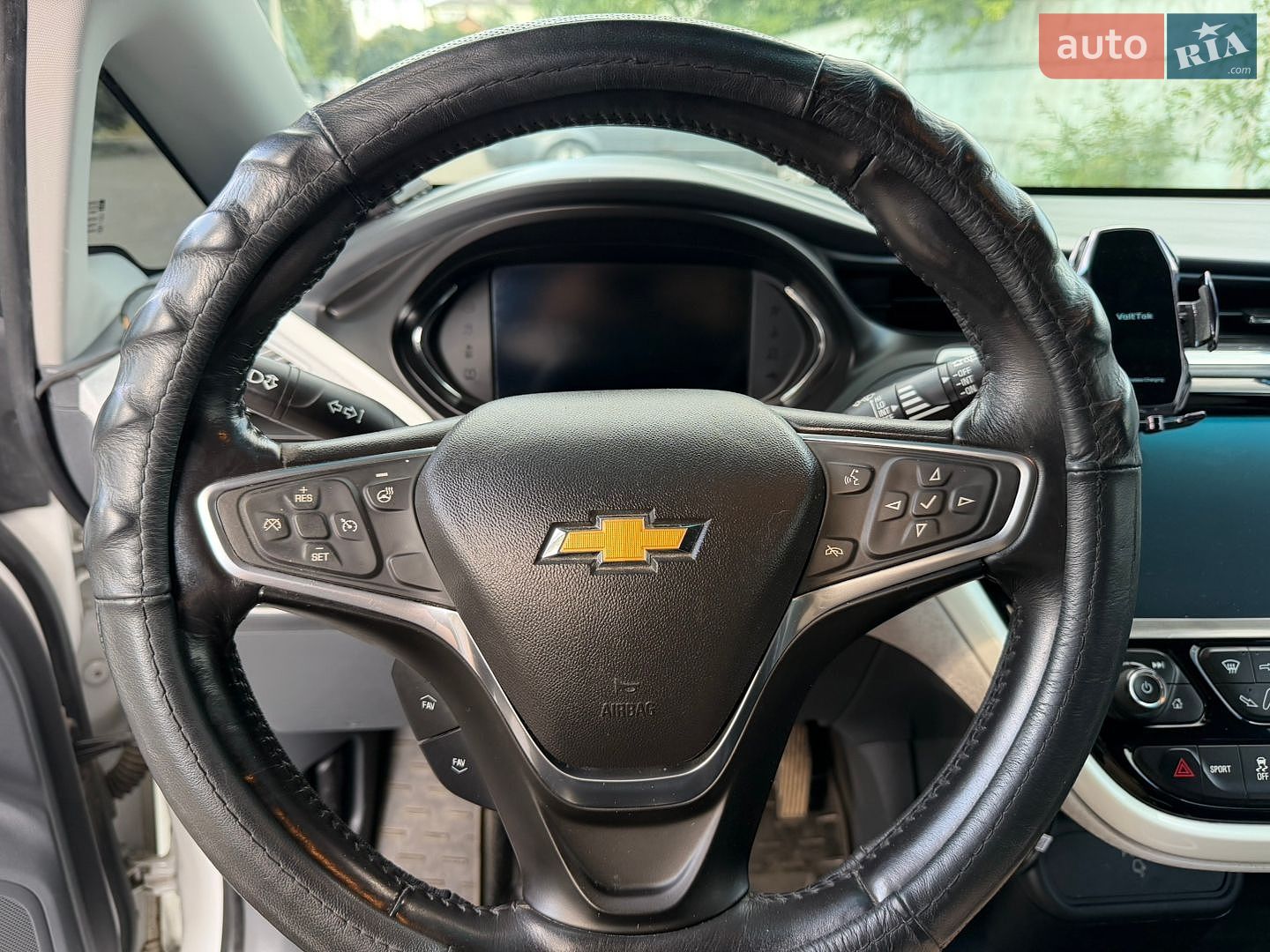 Chevrolet Bolt EV 2017 VIN 1G1FW6S03H4186252 фото оголошення 18 з 40