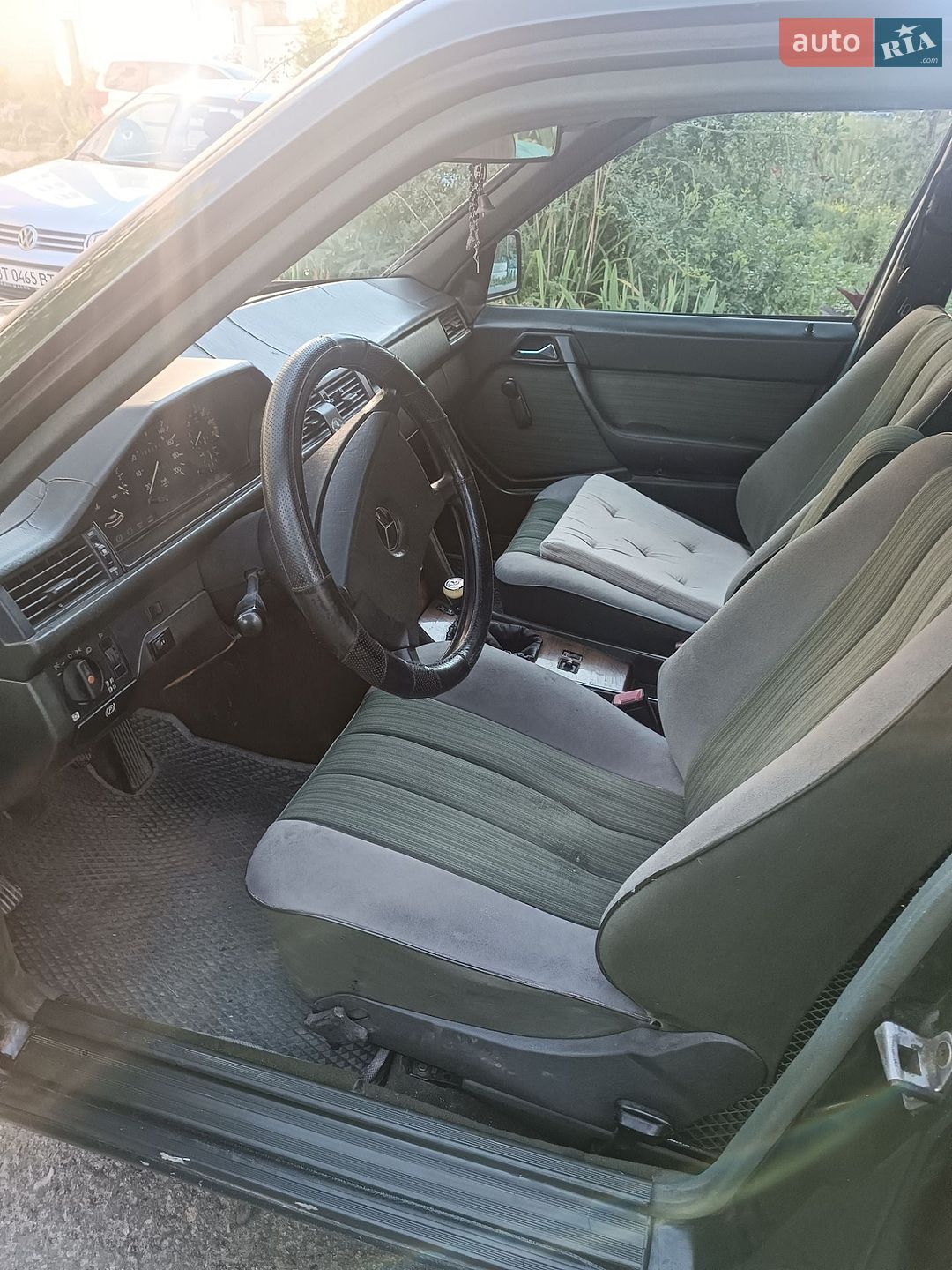 Mercedes-Benz E-Class 1985 VIN WDB1240201A057403 фото оголошення 8 з 8
