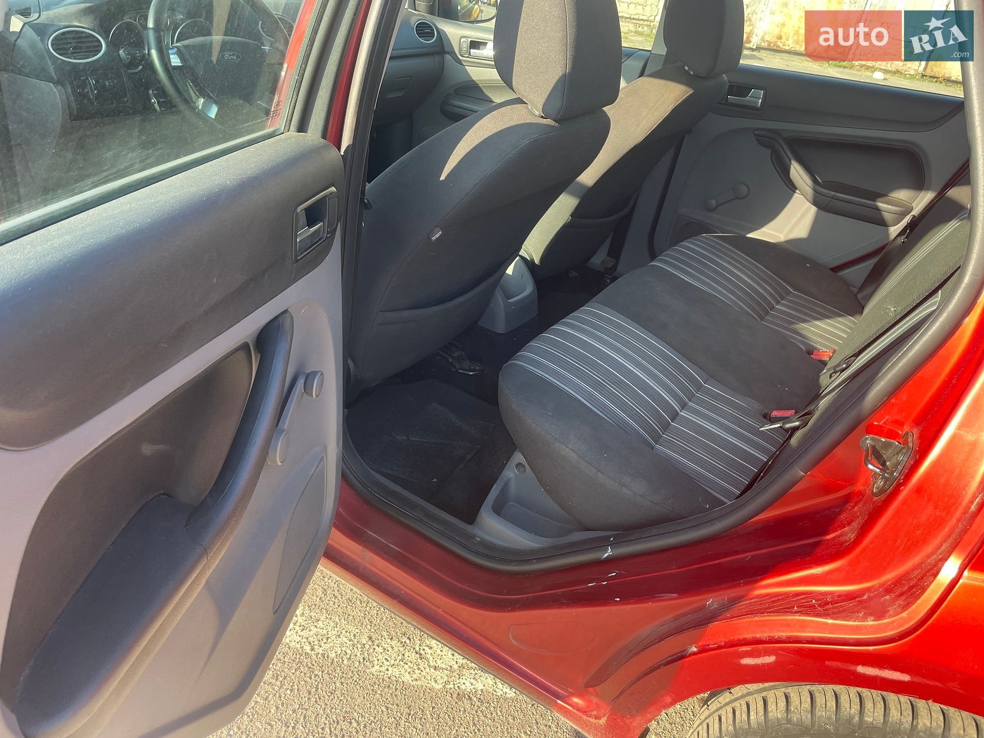 Ford Focus 2008 VIN WF0SXXGCDS8G18635 фото оголошення 13 з 20