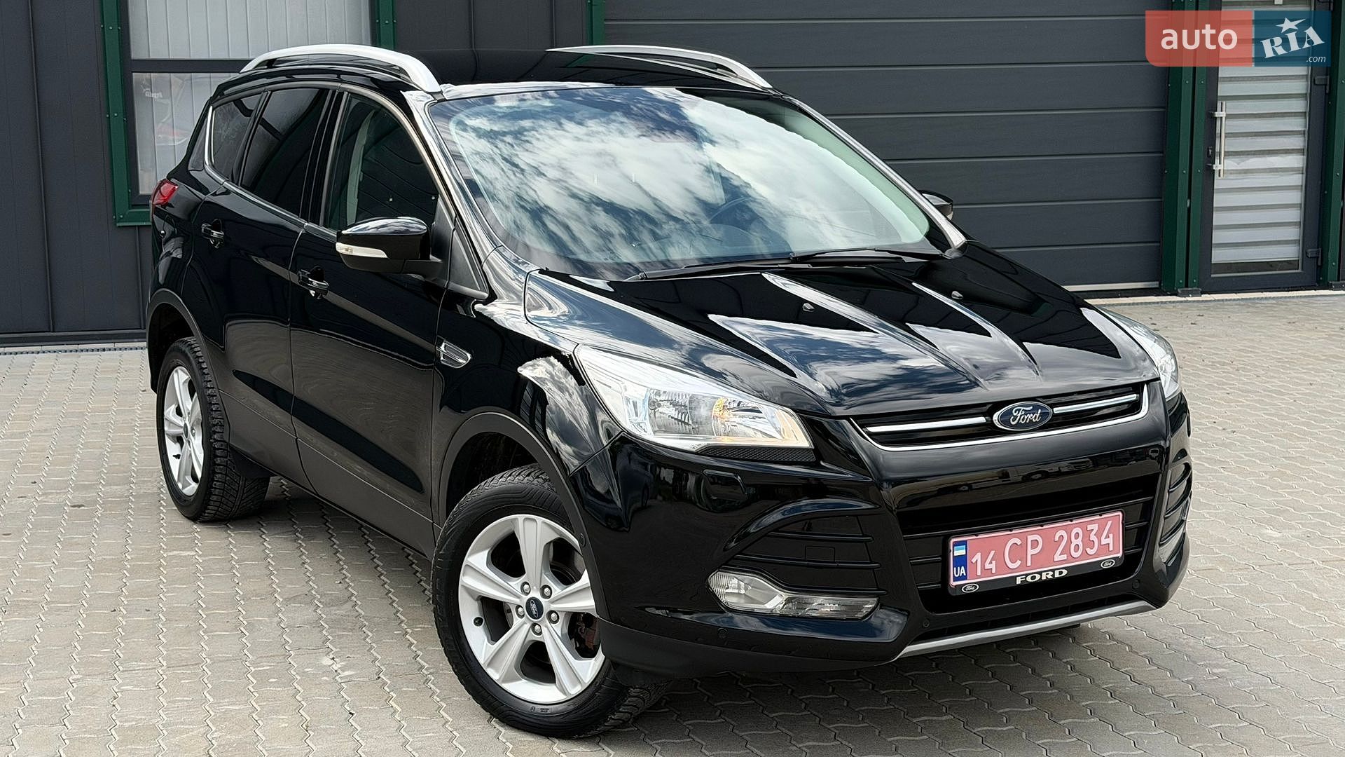 Ford Kuga 2016 VIN WF0AXXWPMAGE19568 фото оголошення 3 з 16