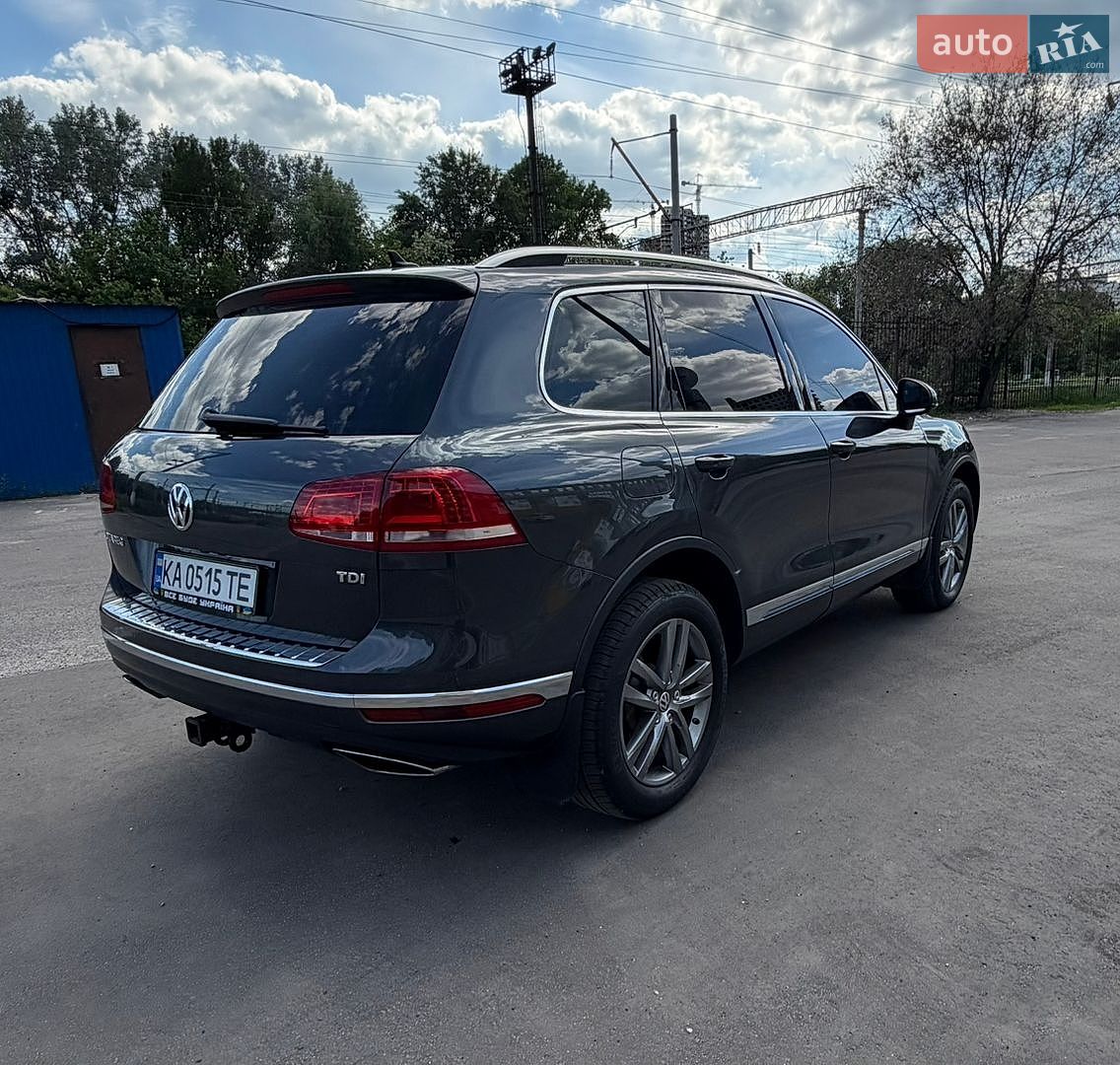 Volkswagen Touareg 2015 VIN WVGEP9BP1GD007036 фото оголошення 8 з 29