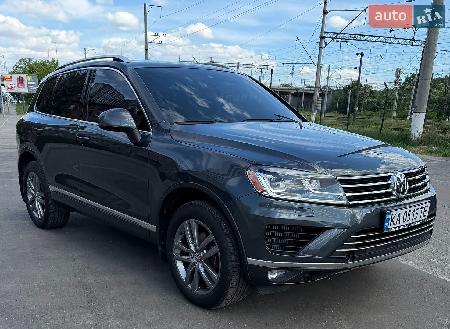 Volkswagen Touareg 2015 VIN WVGEP9BP1GD007036 фото оголошення 2 з 29