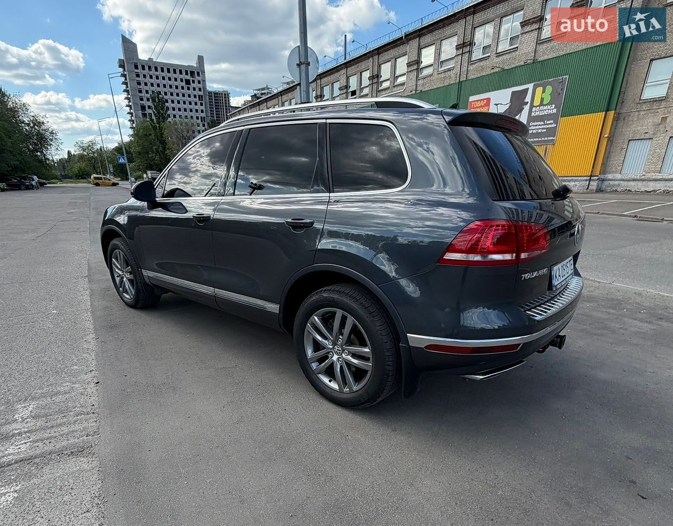 Volkswagen Touareg 2015 VIN WVGEP9BP1GD007036 фото оголошення 11 з 29