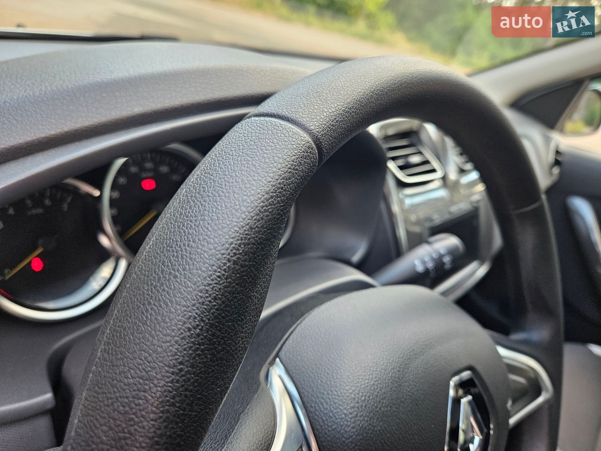 Renault Sandero StepWay 2019 VIN VF15SRA1A63199283 фото оголошення 22 з 28