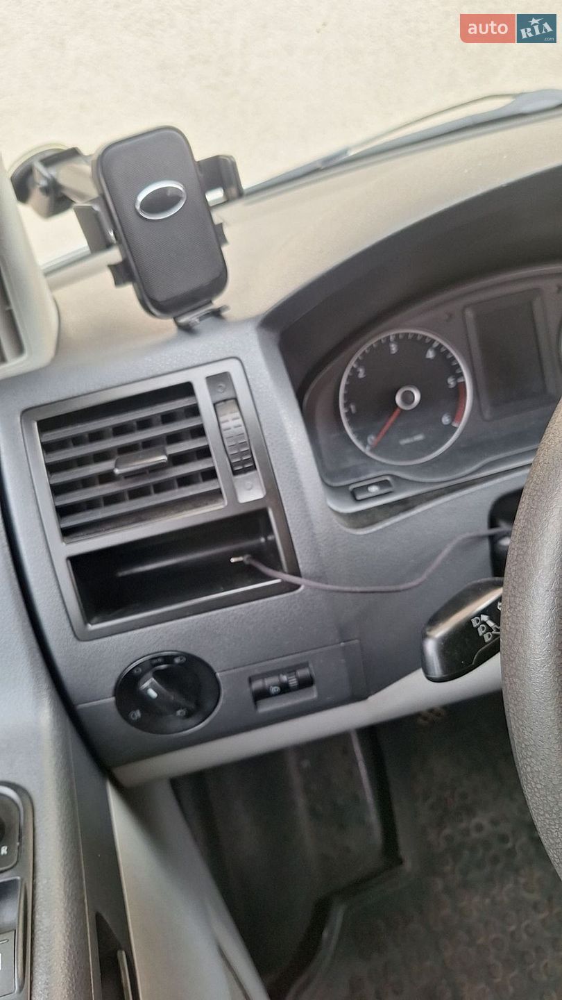 Volkswagen Transporter 2010 VIN WV1ZZZ7HZBH002262 фото оголошення 12 з 15