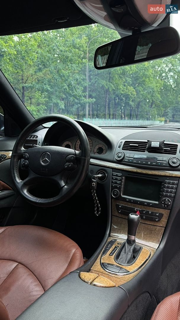 Mercedes-Benz E-Class 2008 VIN WDB2112891B313142 фото оголошення 14 з 27