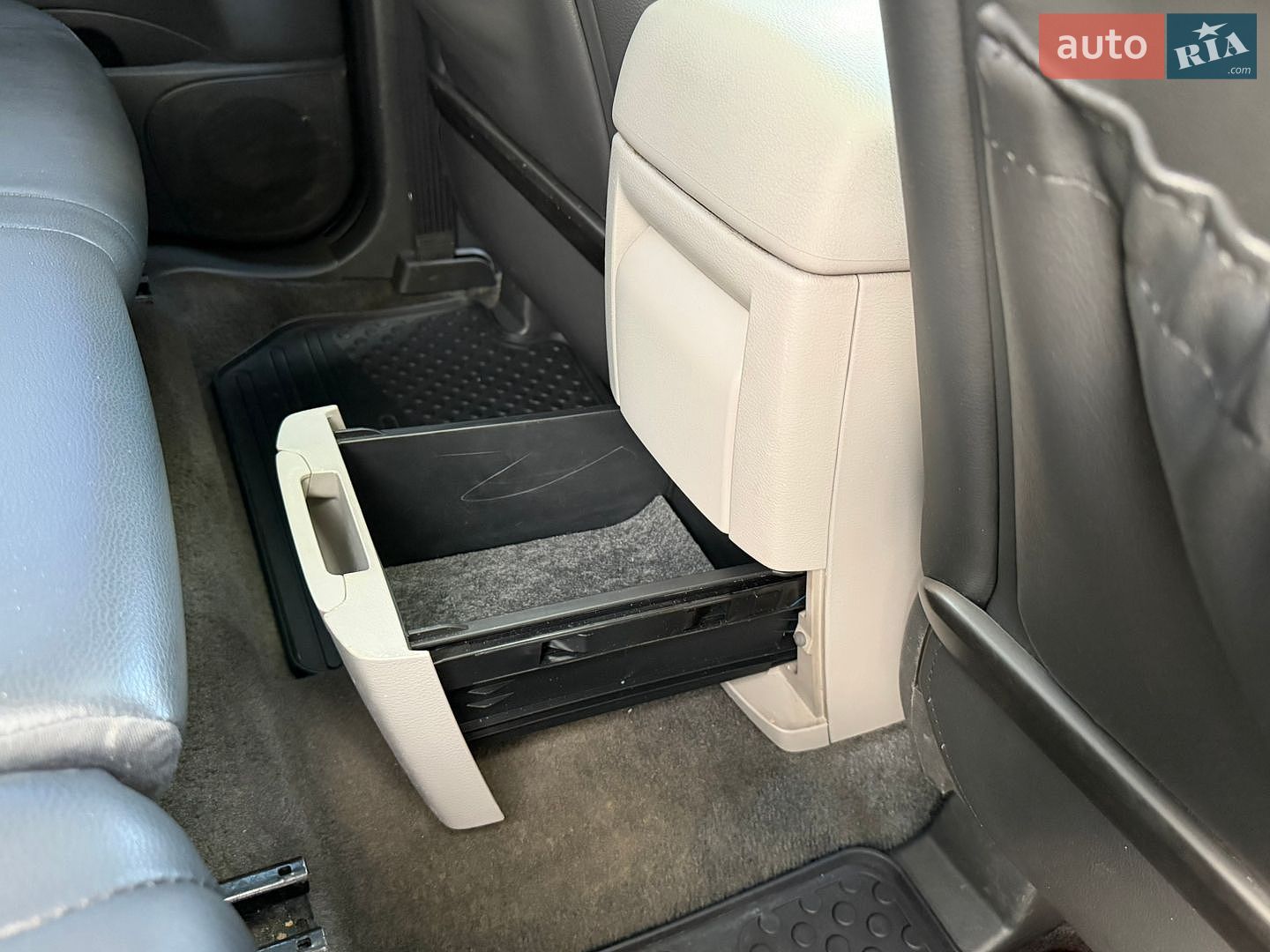 Subaru Tribeca 2007 VIN 4S4WX92D284409577 фото оголошення 76 з 100