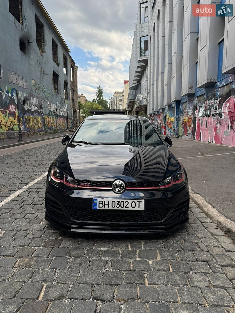 Volkswagen Golf GTI 2019 VIN 3VW6T7AUXKM037081 фото оголошення 2 з 16