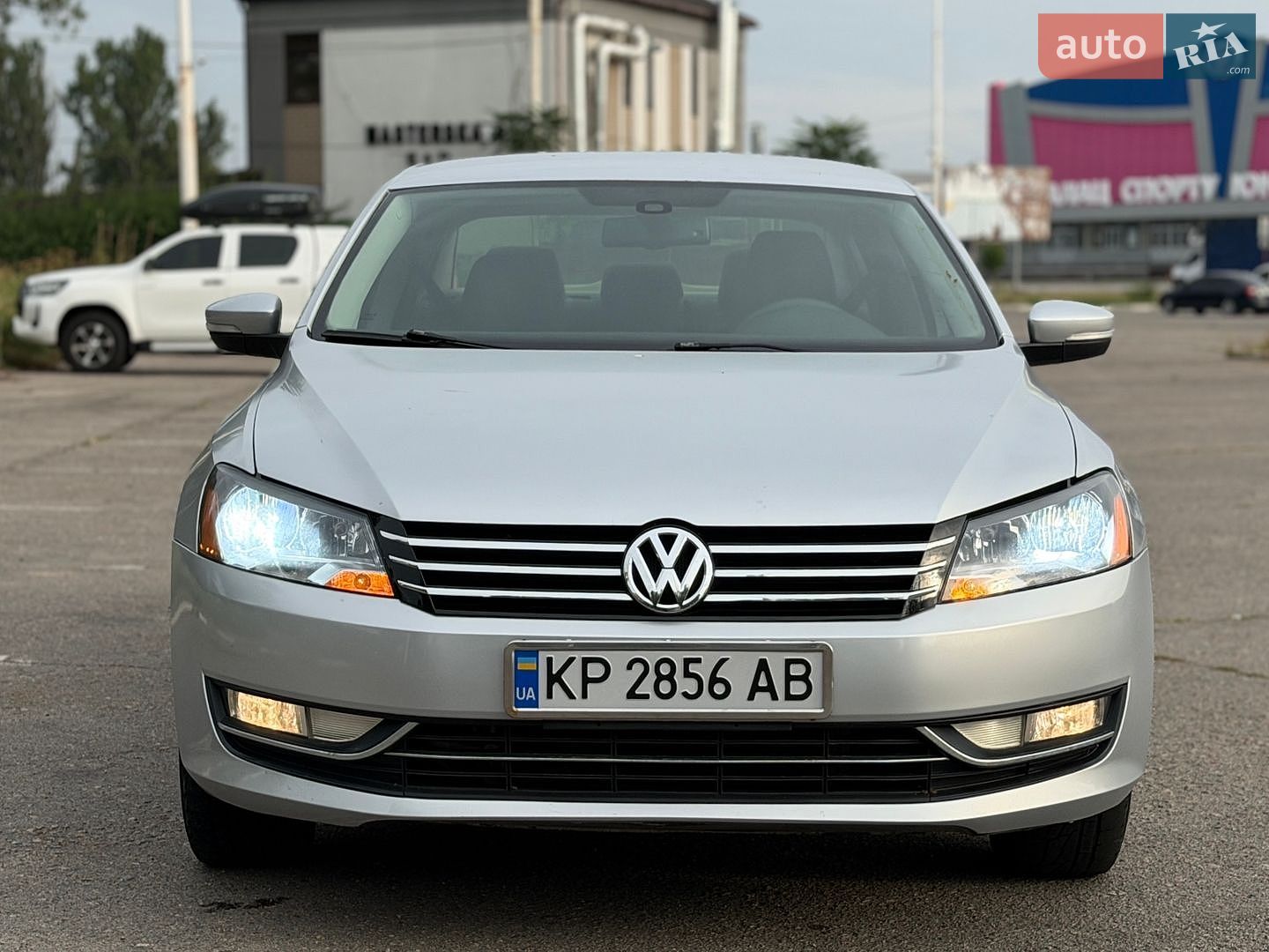 Volkswagen Passat 2012 VIN 1VWAH7A30DC043981 фото оголошення 2 з 9