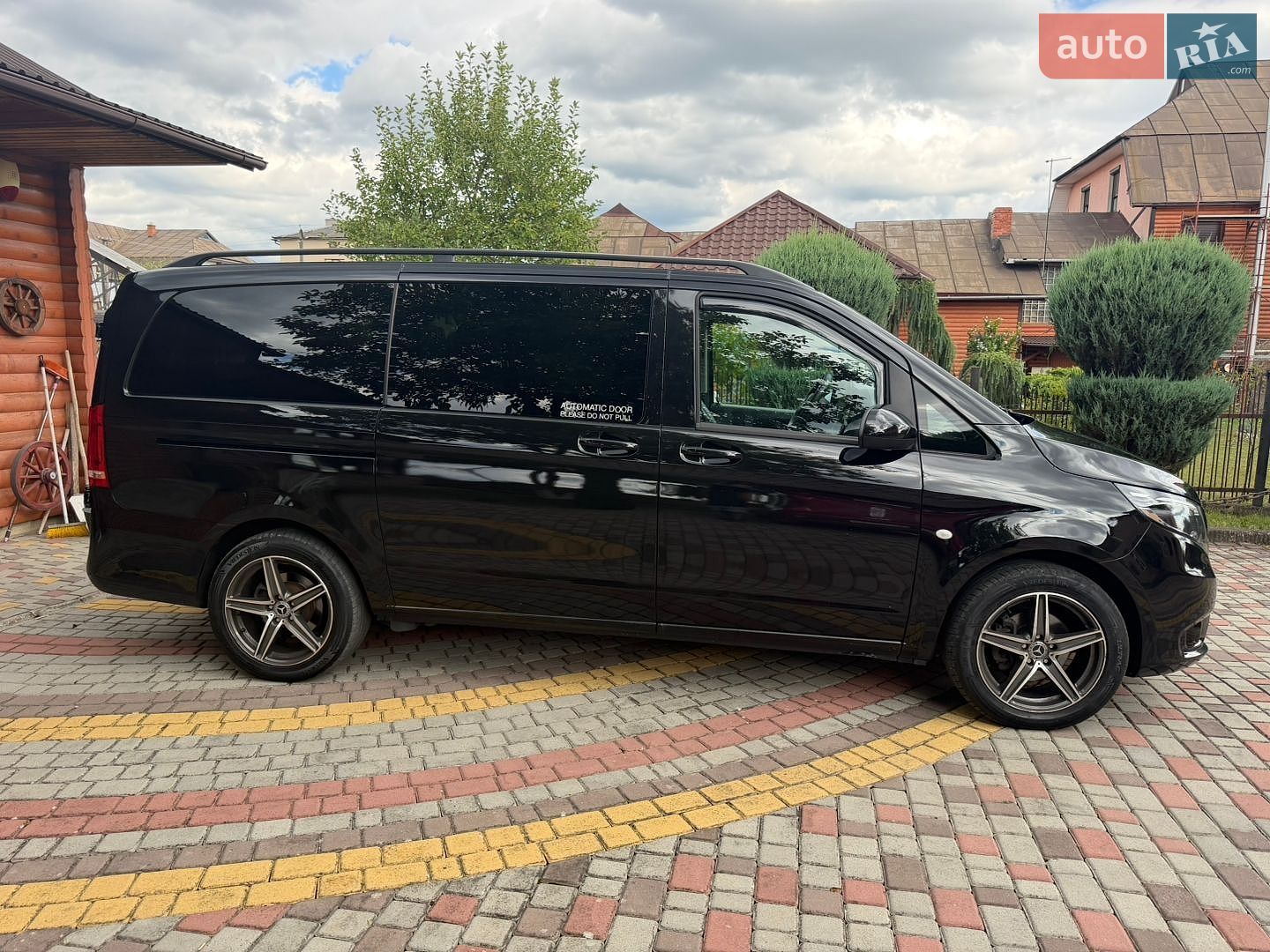 Mercedes-Benz Metris 2017 VIN WD4PG2EE9H3291740 фото оголошення 3 з 18