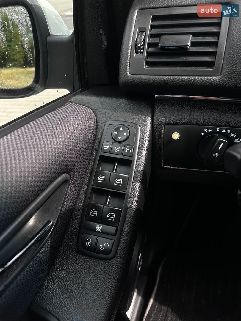 Mercedes-Benz B-Class 2010 VIN WDD2452322J582485 фото оголошення 24 з 30