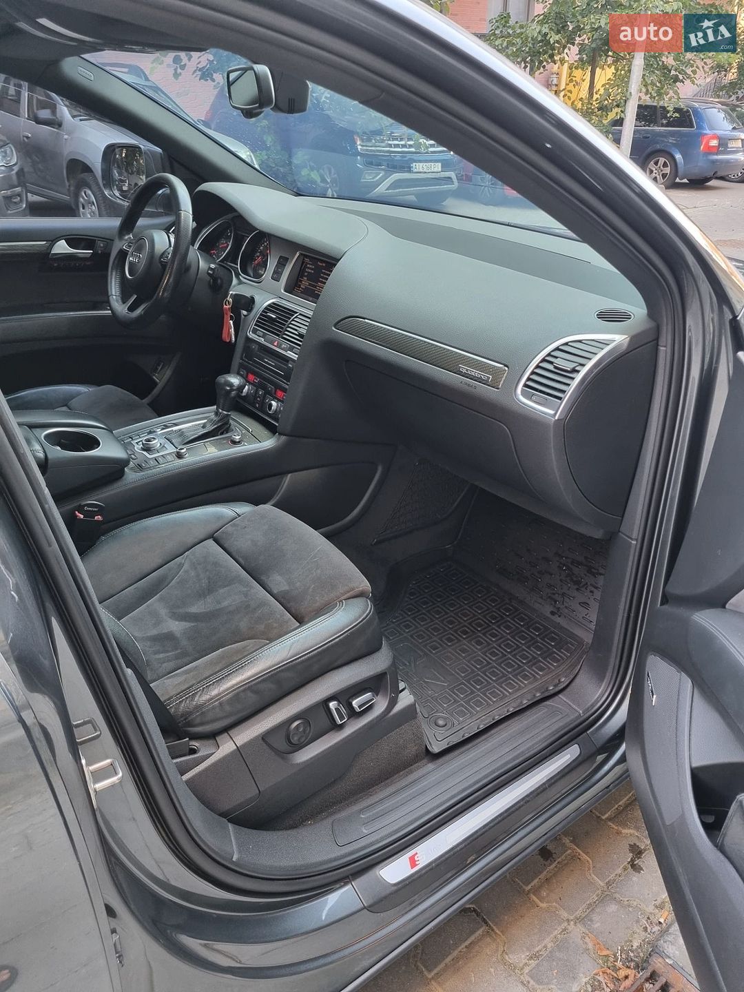 Audi Q7 2012 VIN WAUZZZ4L2CD025305 фото оголошення 10 з 13