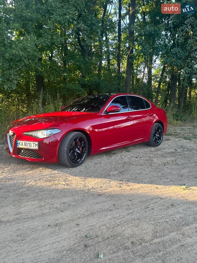 Alfa Romeo Giulia 2017 VIN ZARFAEDN4J7567126 фото оголошення 16 з 16
