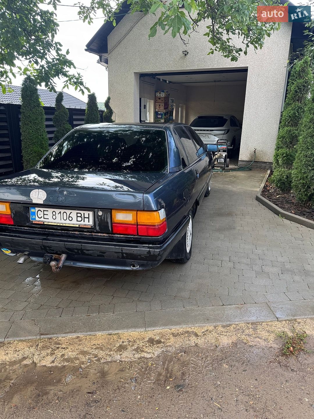 Audi 100 1989 VIN WAUZZZ44ZKN041703 фото оголошення 4 з 11