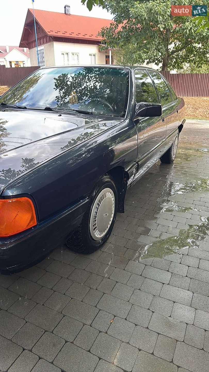 Audi 100 1989 VIN WAUZZZ44ZKN041703 фото оголошення 10 з 11