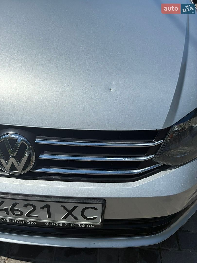 Volkswagen Polo 2018 VIN XW8ZZZ61ZJG055275 фото оголошення 10 з 22