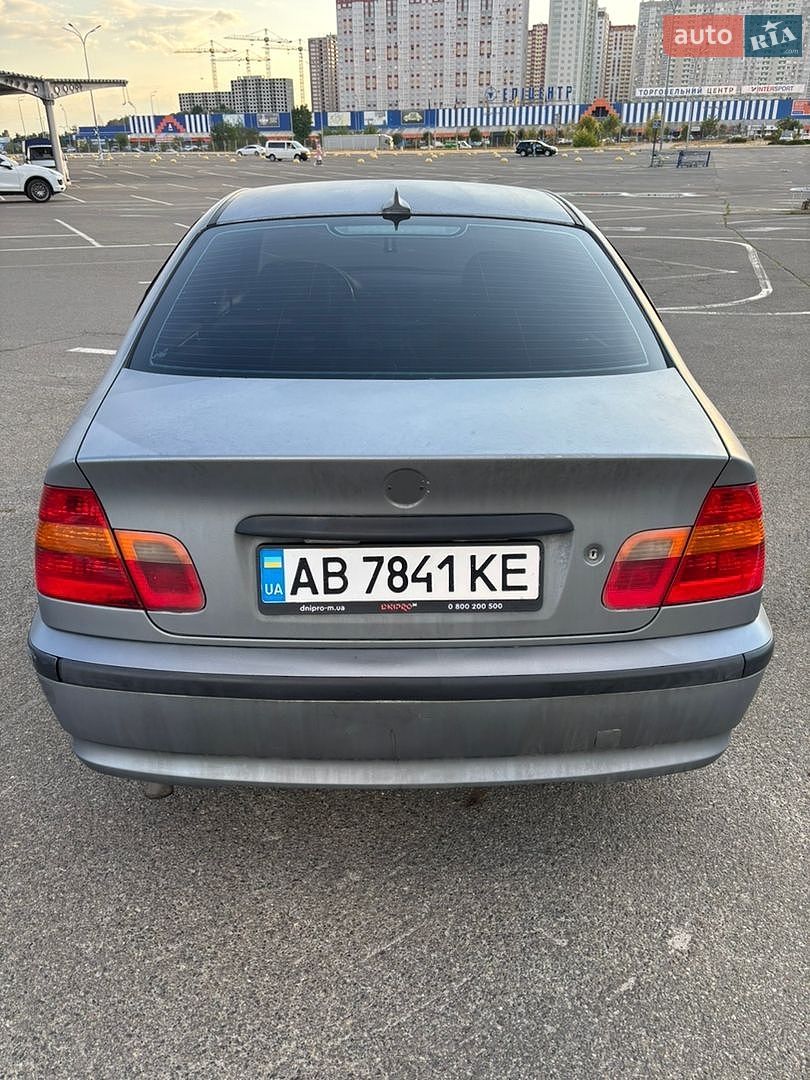 BMW 3 Series 2004 VIN WBAEU71020FM68808 фото оголошення 2 з 5