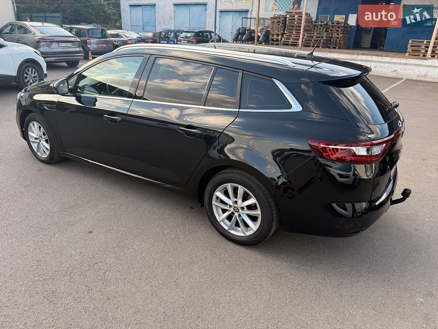 Renault Megane 2019 VIN VF1RFB00563324116 фото оголошення 10 з 52