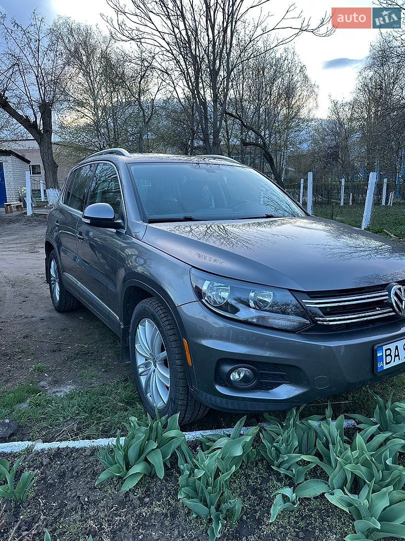 Volkswagen Tiguan 2015 VIN WVGBV7AX8GW537121 фото оголошення 9 з 12