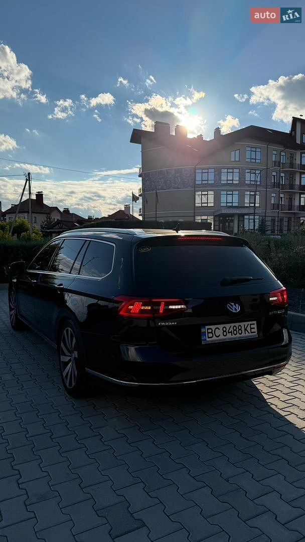 Volkswagen Passat 2015 VIN WVWZZZ3CZGE112483 фото оголошення 3 з 30
