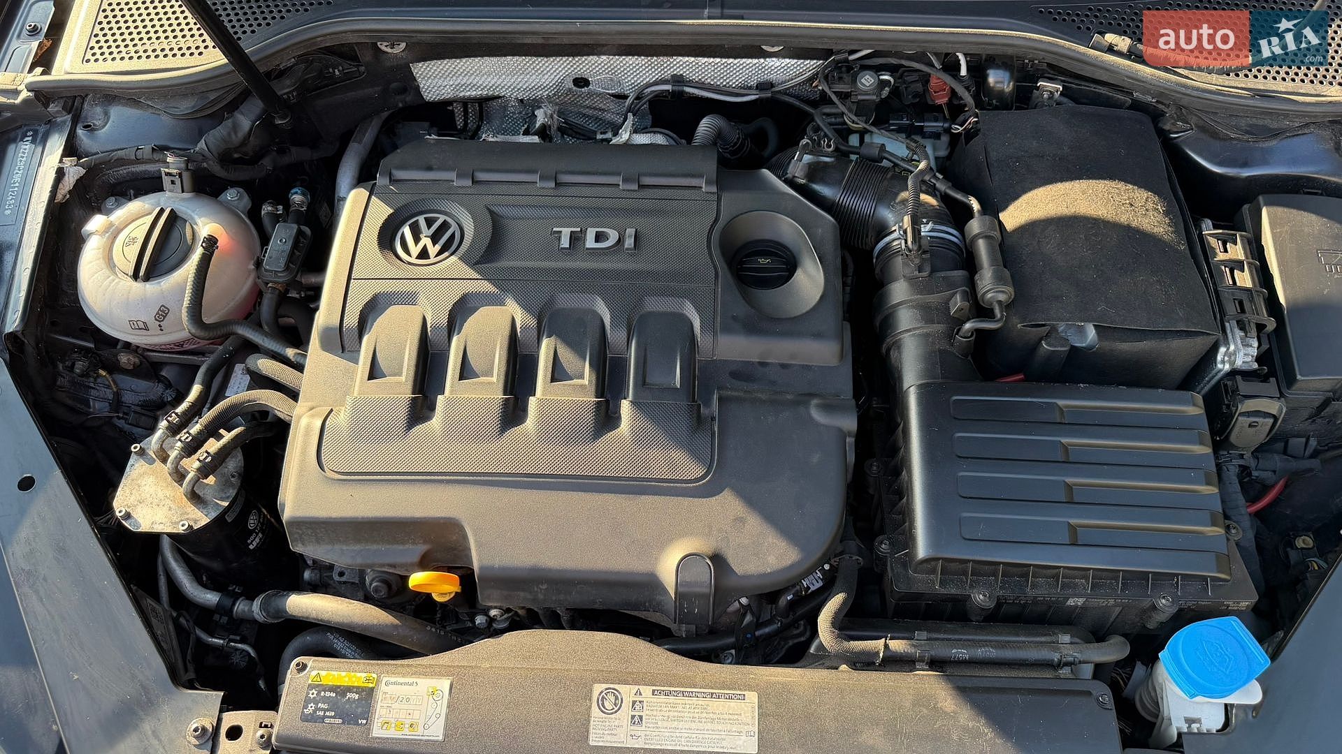 Volkswagen Passat 2015 VIN WVWZZZ3CZGE112483 фото оголошення 22 з 30