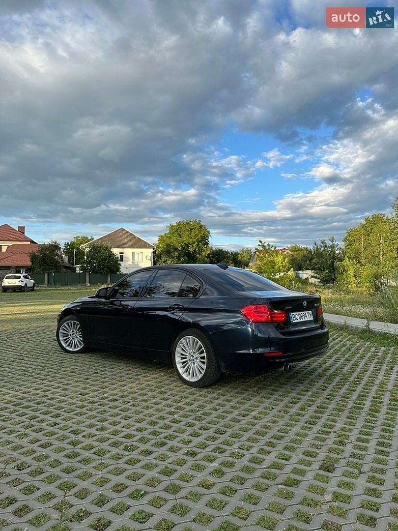 BMW 3 Series 2015 VIN WBA3B5G59FNS20610 фото оголошення 9 з 28
