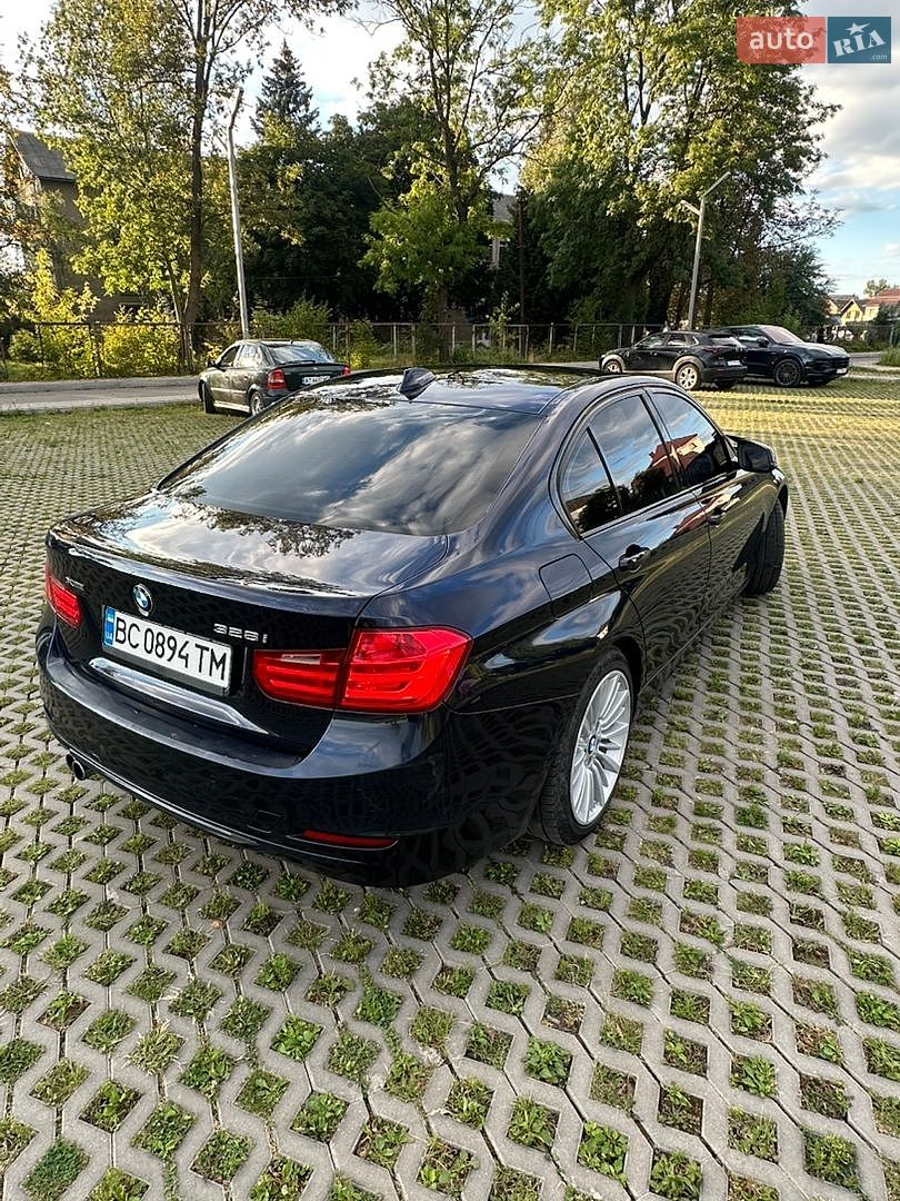 BMW 3 Series 2015 VIN WBA3B5G59FNS20610 фото оголошення 18 з 28