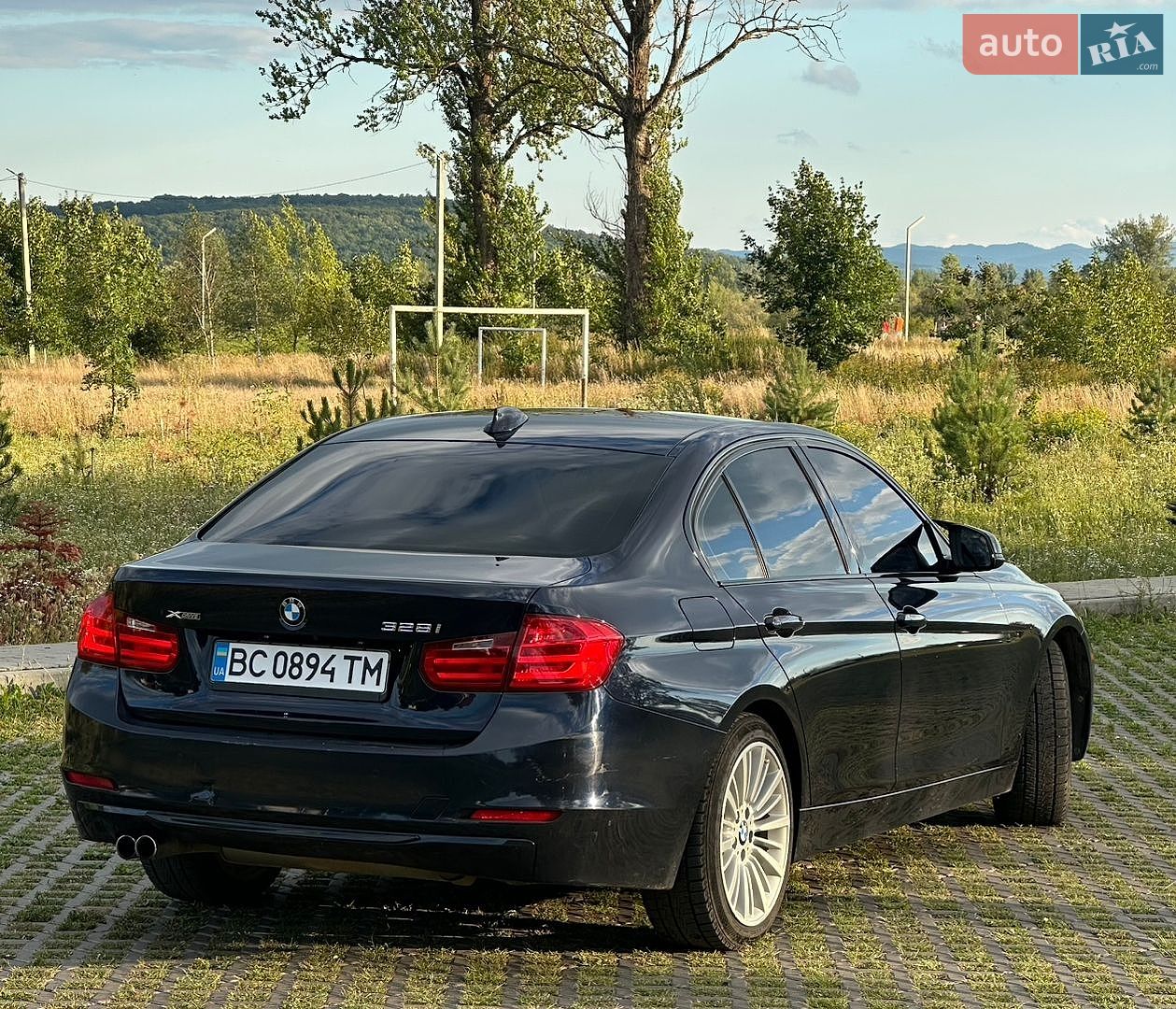 BMW 3 Series 2015 VIN WBA3B5G59FNS20610 фото оголошення 22 з 28