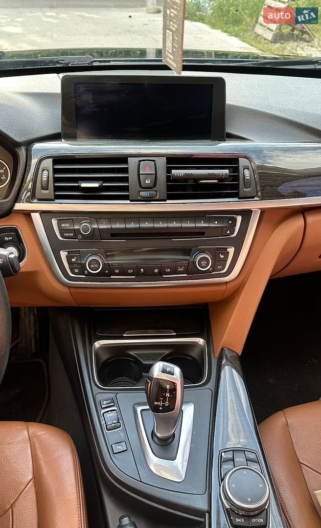 BMW 3 Series 2015 VIN WBA3B5G59FNS20610 фото оголошення 25 з 28