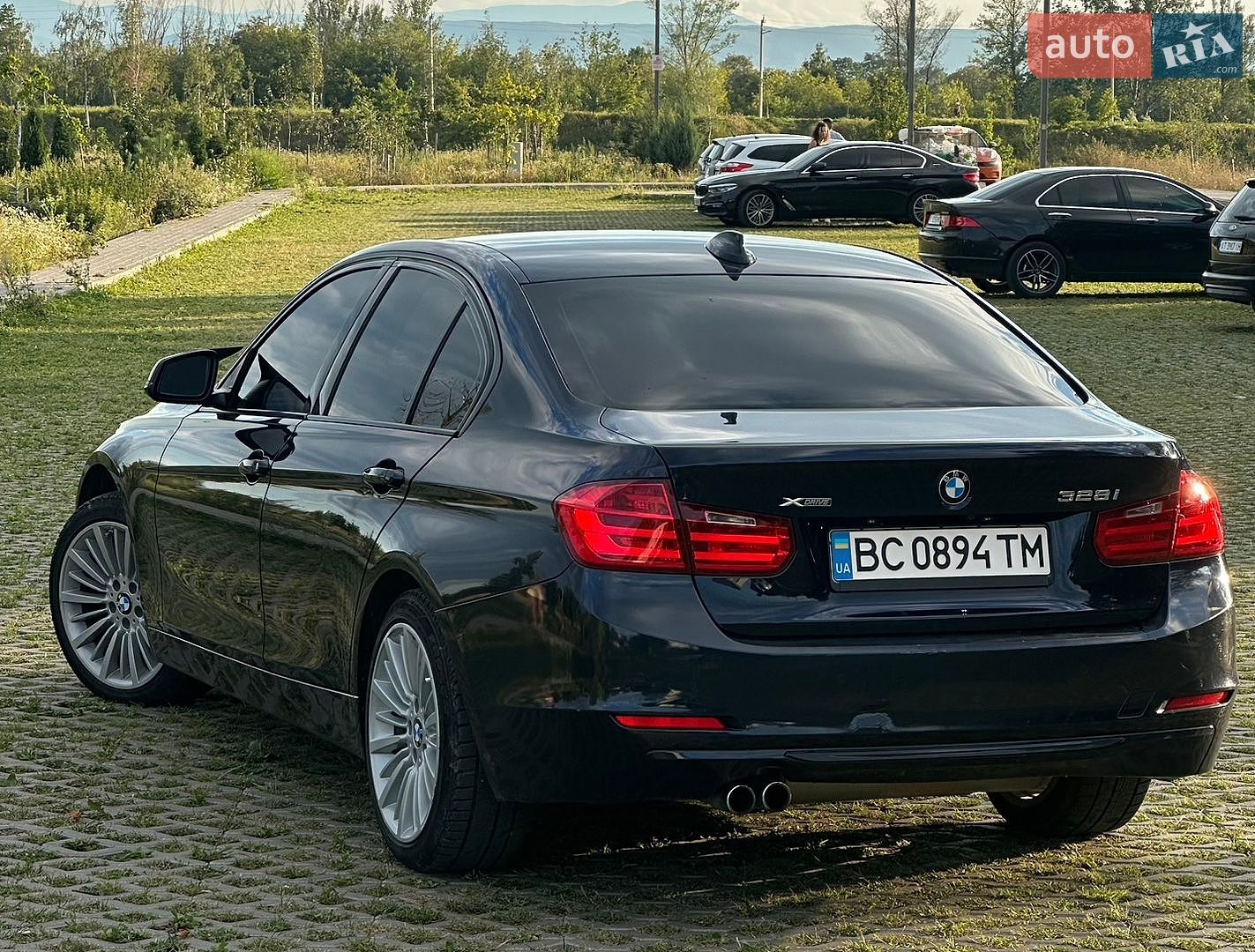 BMW 3 Series 2015 VIN WBA3B5G59FNS20610 фото оголошення 23 з 28