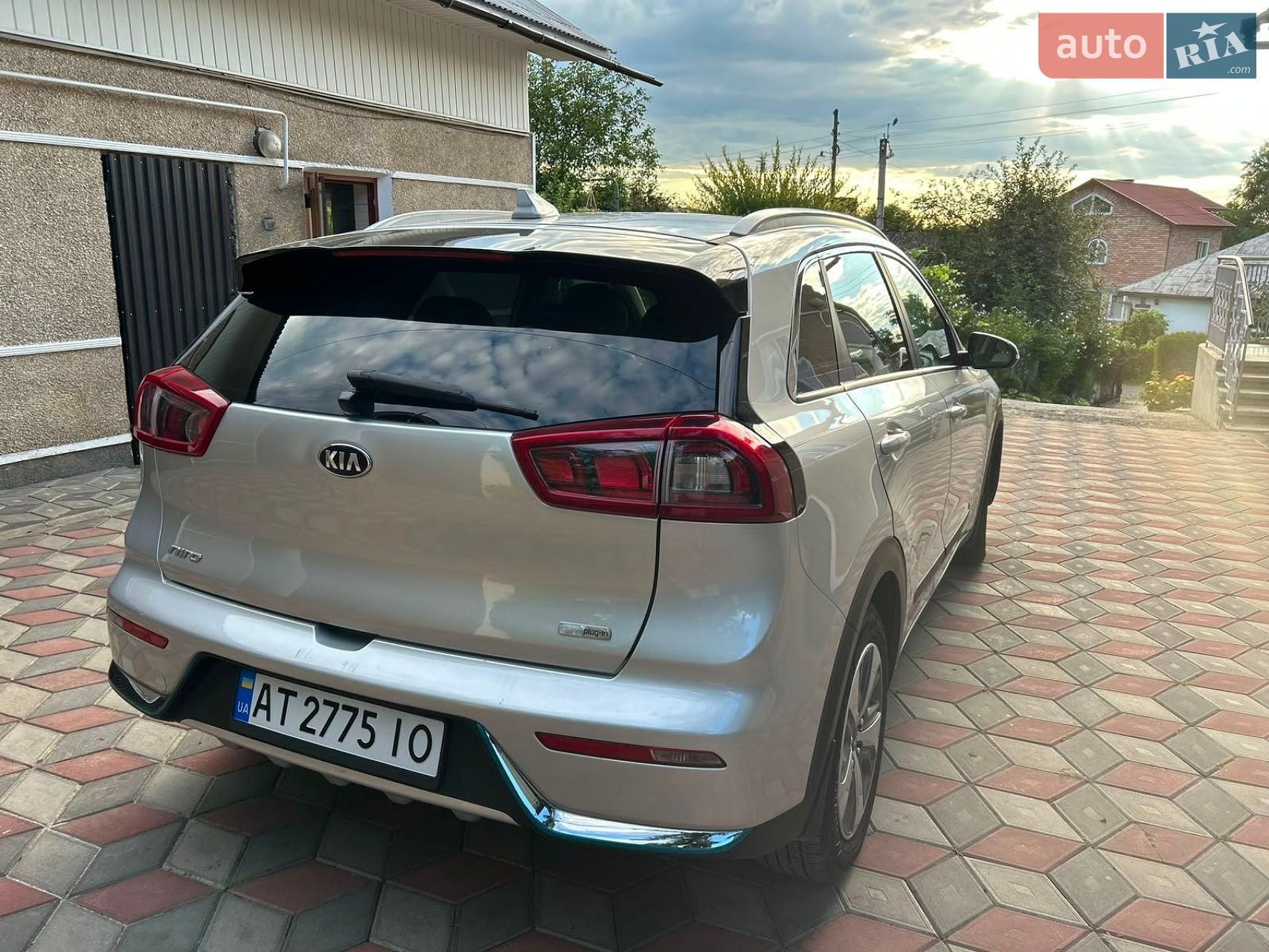 Kia Niro 2018 VIN KNDCD3LD9K5236668 фото оголошення 13 з 16
