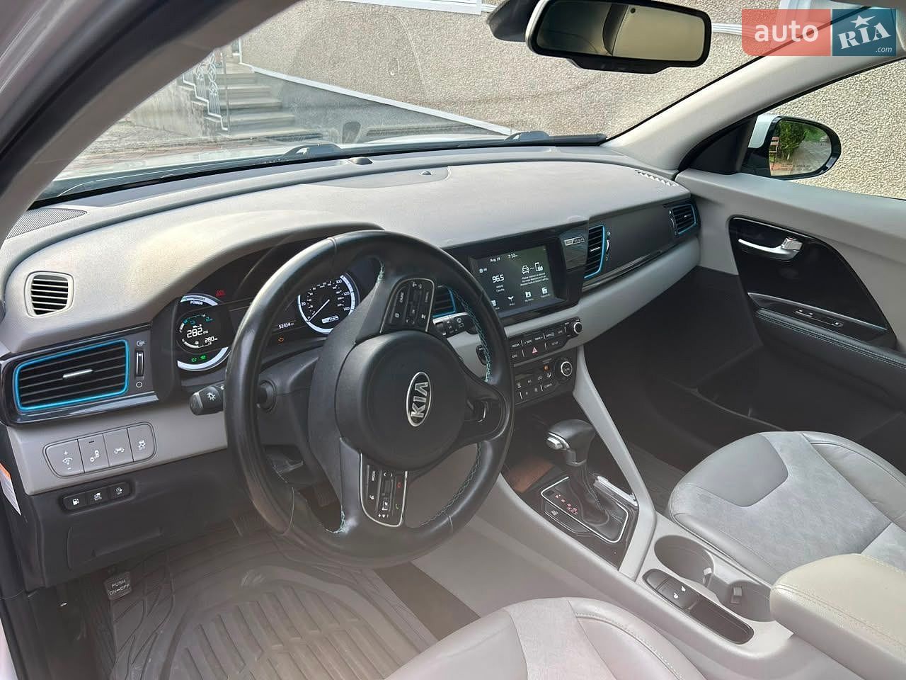 Kia Niro 2018 VIN KNDCD3LD9K5236668 фото оголошення 14 з 16