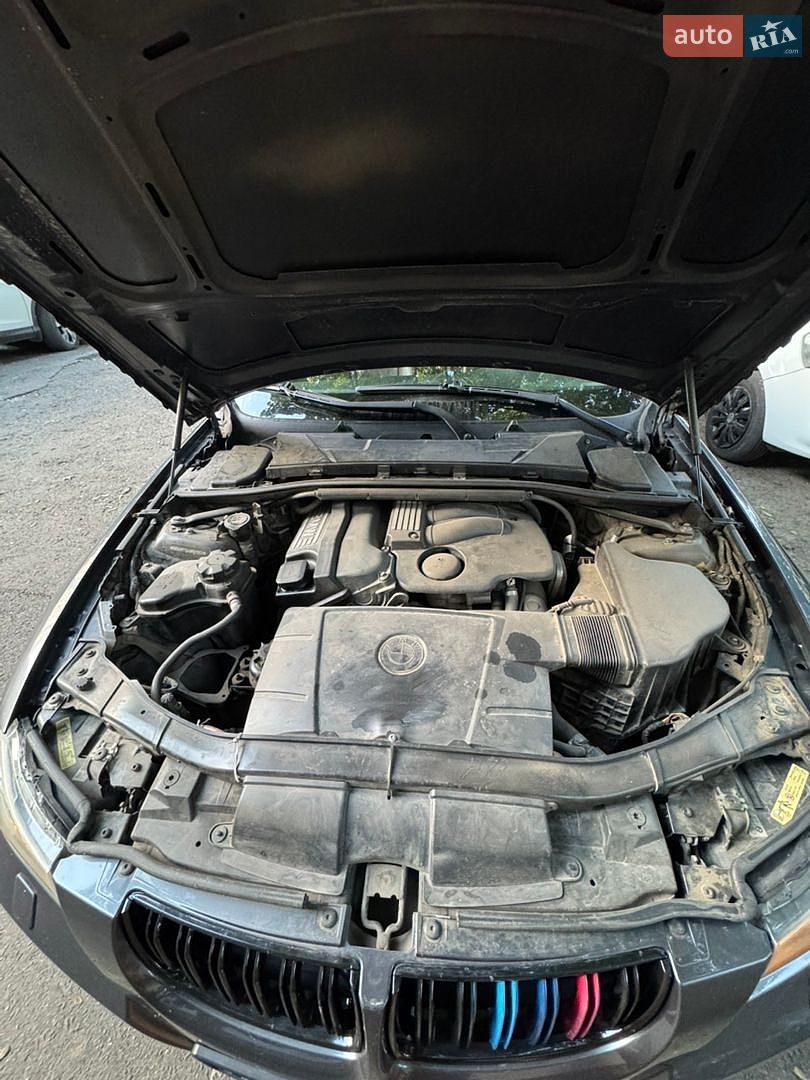 BMW 3 Series 2005 VIN WBAVR71040KS94006 фото оголошення 16 з 16