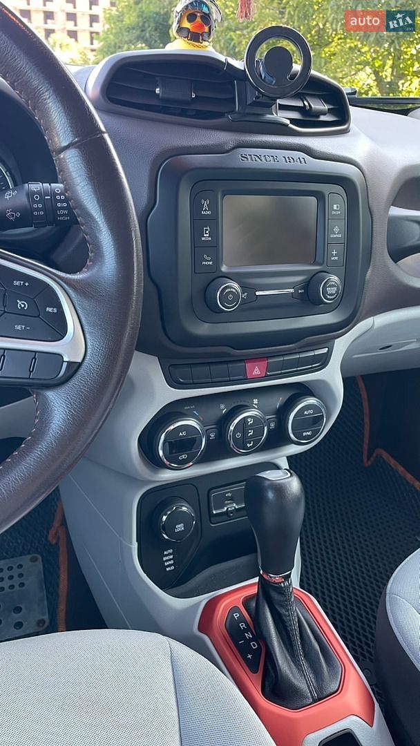 Jeep Renegade 2015 VIN ZACCJBBT3FPC21835 фото оголошення 25 з 45