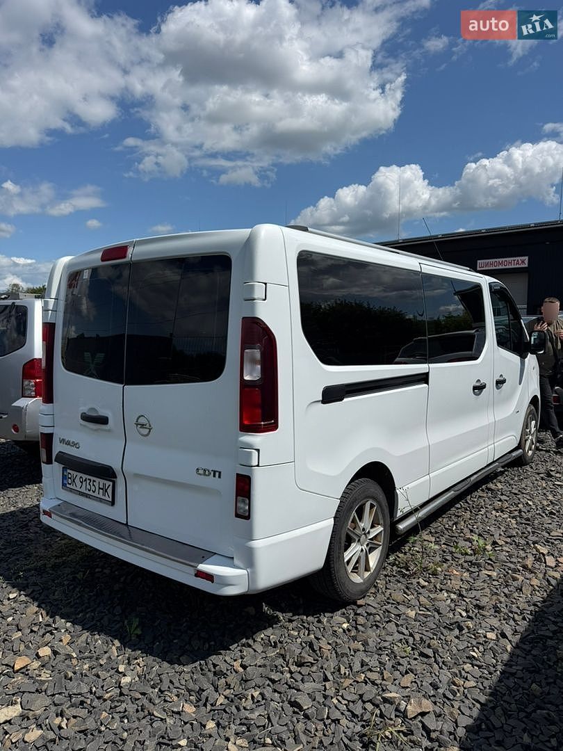 Opel Vivaro 2016 VIN W0L3F7018GV617548 фото оголошення 4 з 8