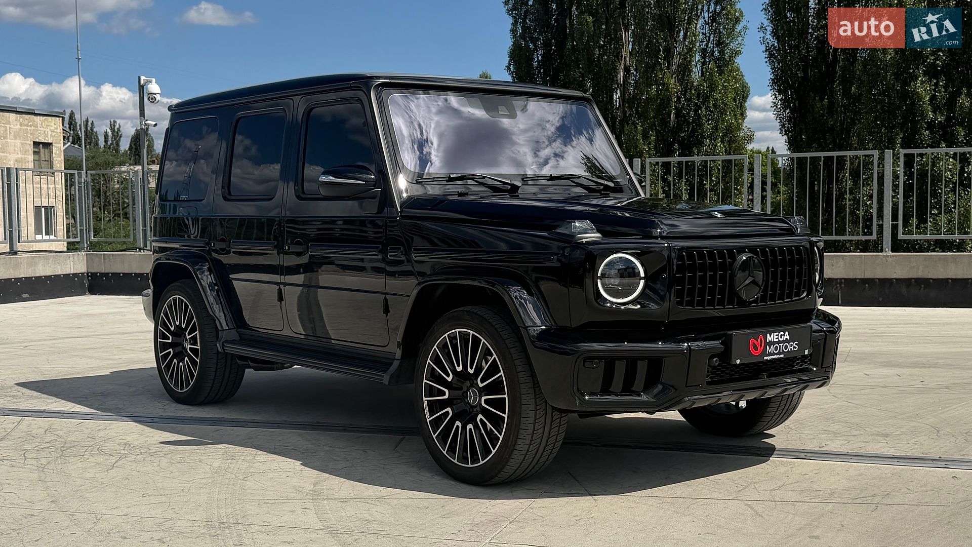 Mercedes-Benz G-Class 2018 VIN WDCYC6BJ0KX305764 фото оголошення 3 з 29