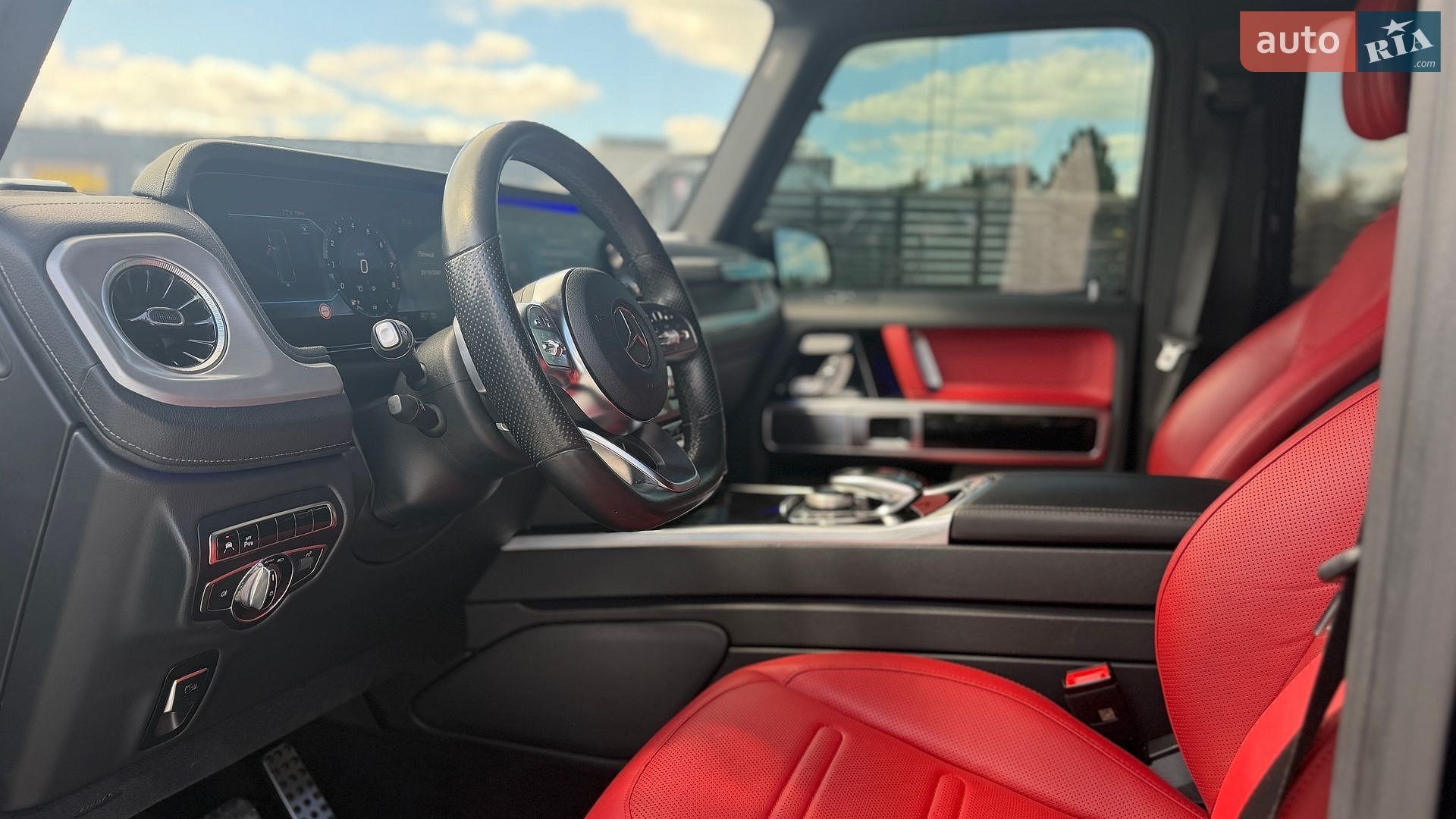 Mercedes-Benz G-Class 2018 VIN WDCYC6BJ0KX305764 фото оголошення 12 з 29