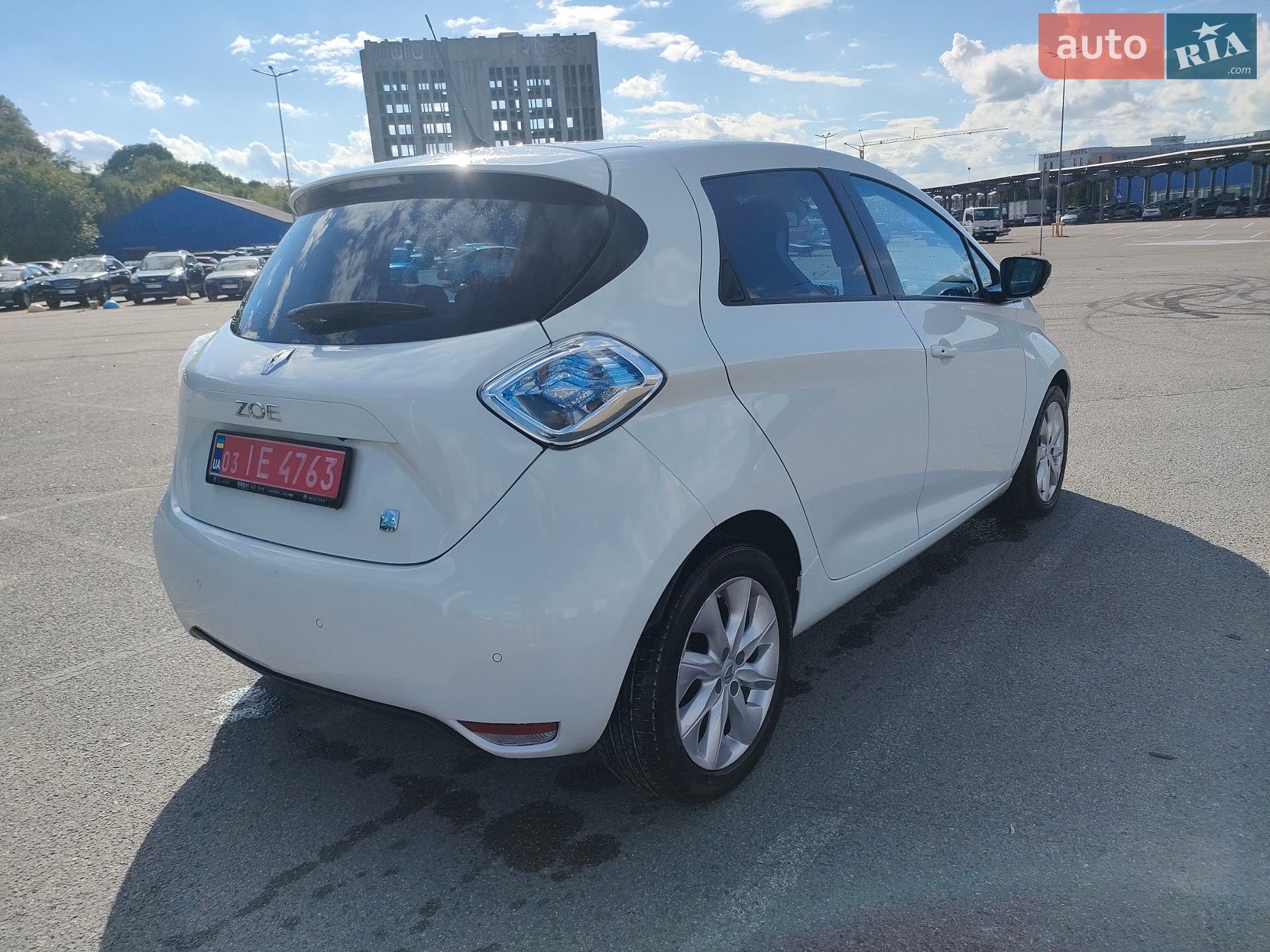 Renault Zoe 2015 VIN VF1AGVYB053453365 фото оголошення 9 з 36