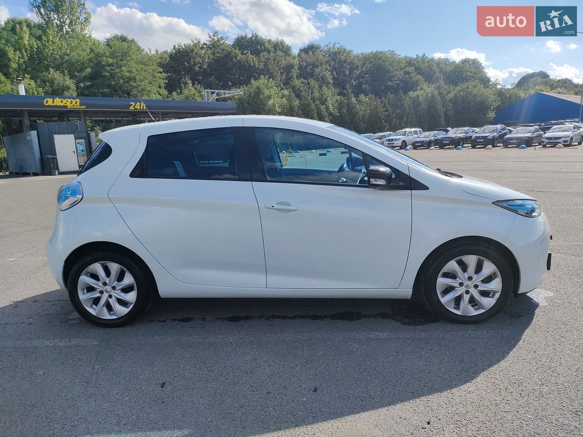 Renault Zoe 2015 VIN VF1AGVYB053453365 фото оголошення 5 з 36