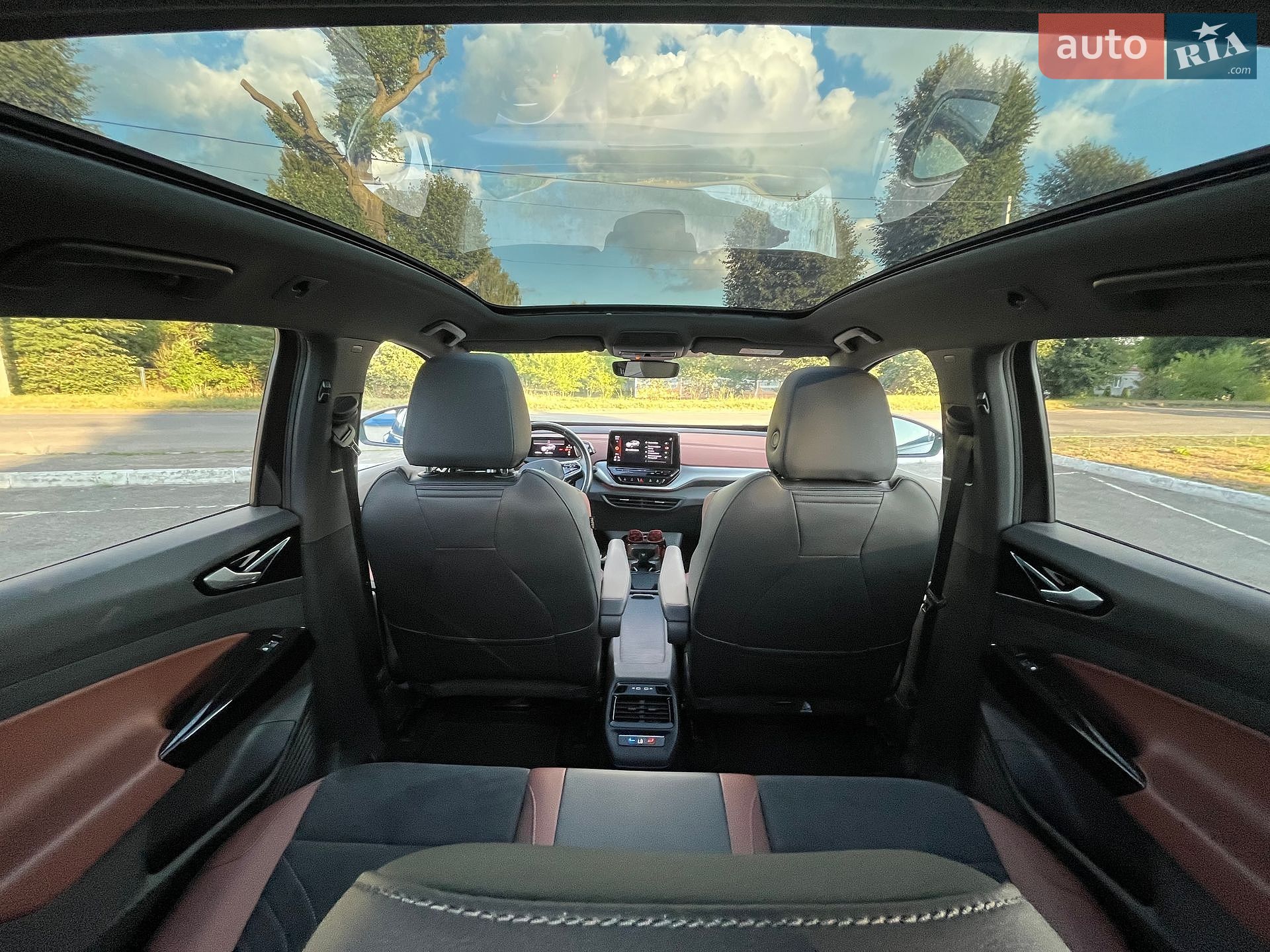 Volkswagen ID.4 2021 VIN WVGZZZE2ZNP006379 фото оголошення 17 з 35