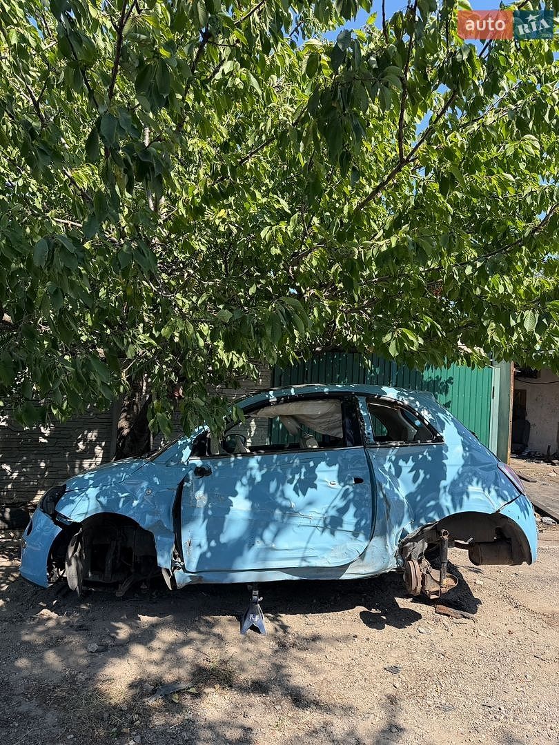 Fiat 500 2011 VIN ZFA31200000716448 фото оголошення 7 з 9