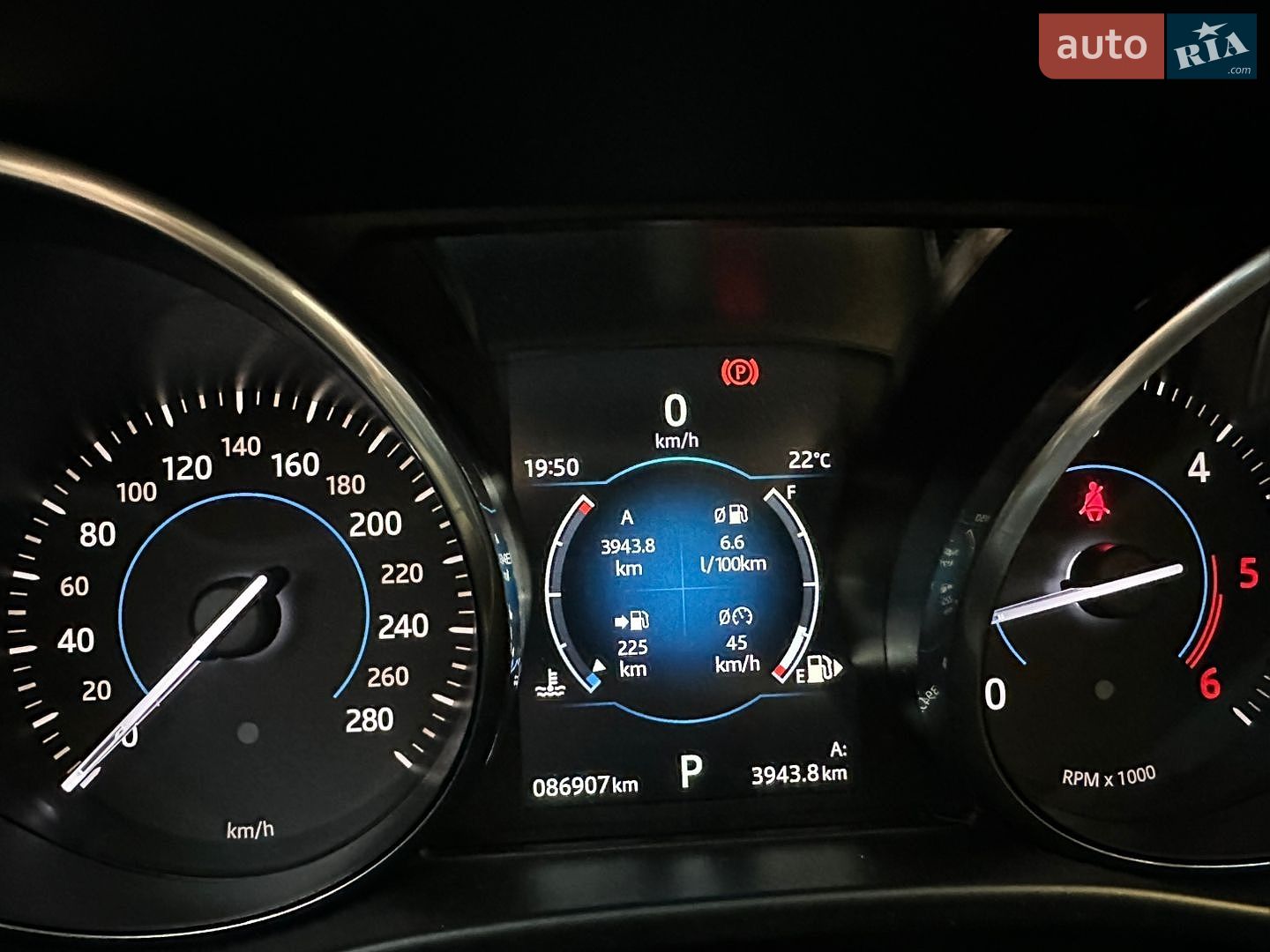 Jaguar XE 2016 VIN SAJAB4BN1HA955041 фото оголошення 5 з 43