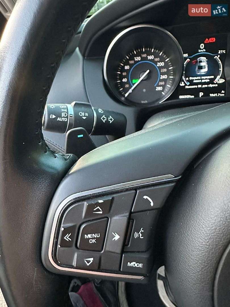 Jaguar XE 2016 VIN SAJAB4BN1HA955041 фото оголошення 17 з 43