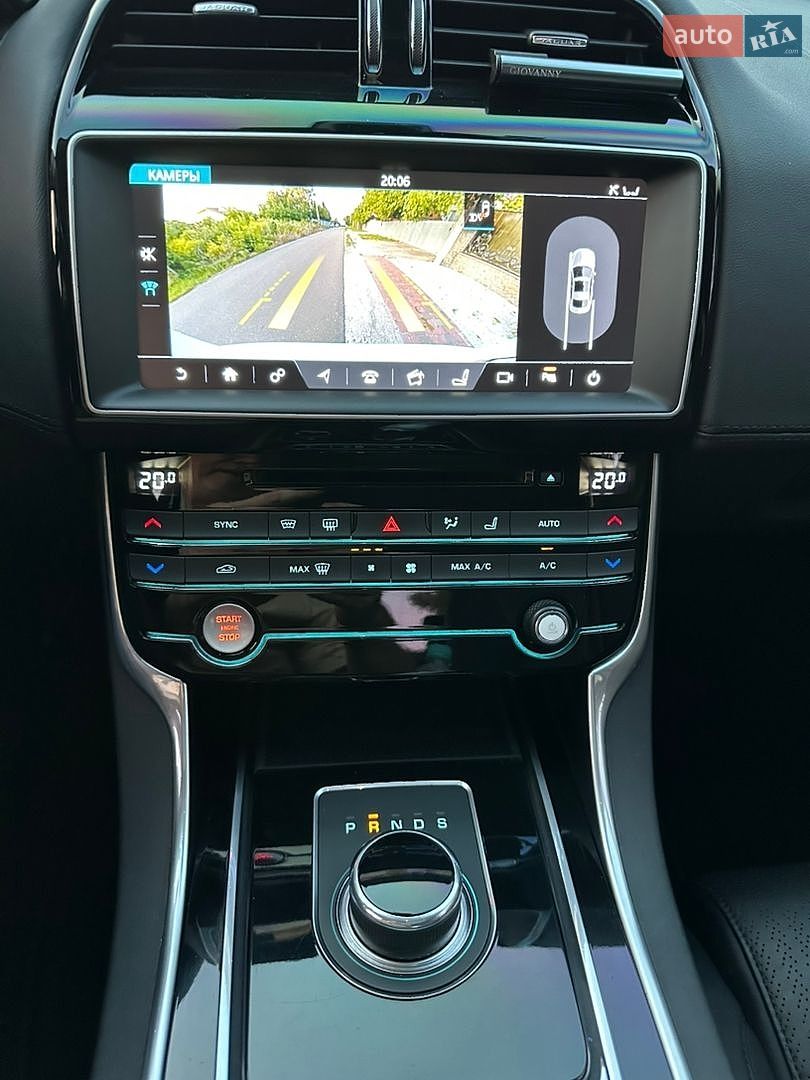 Jaguar XE 2016 VIN SAJAB4BN1HA955041 фото оголошення 24 з 43