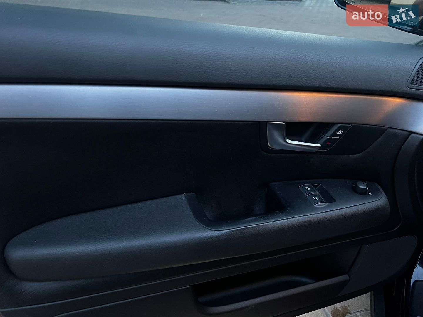 Audi A4 2007 VIN WAUZZZ8E77A157334 фото оголошення 4 з 15
