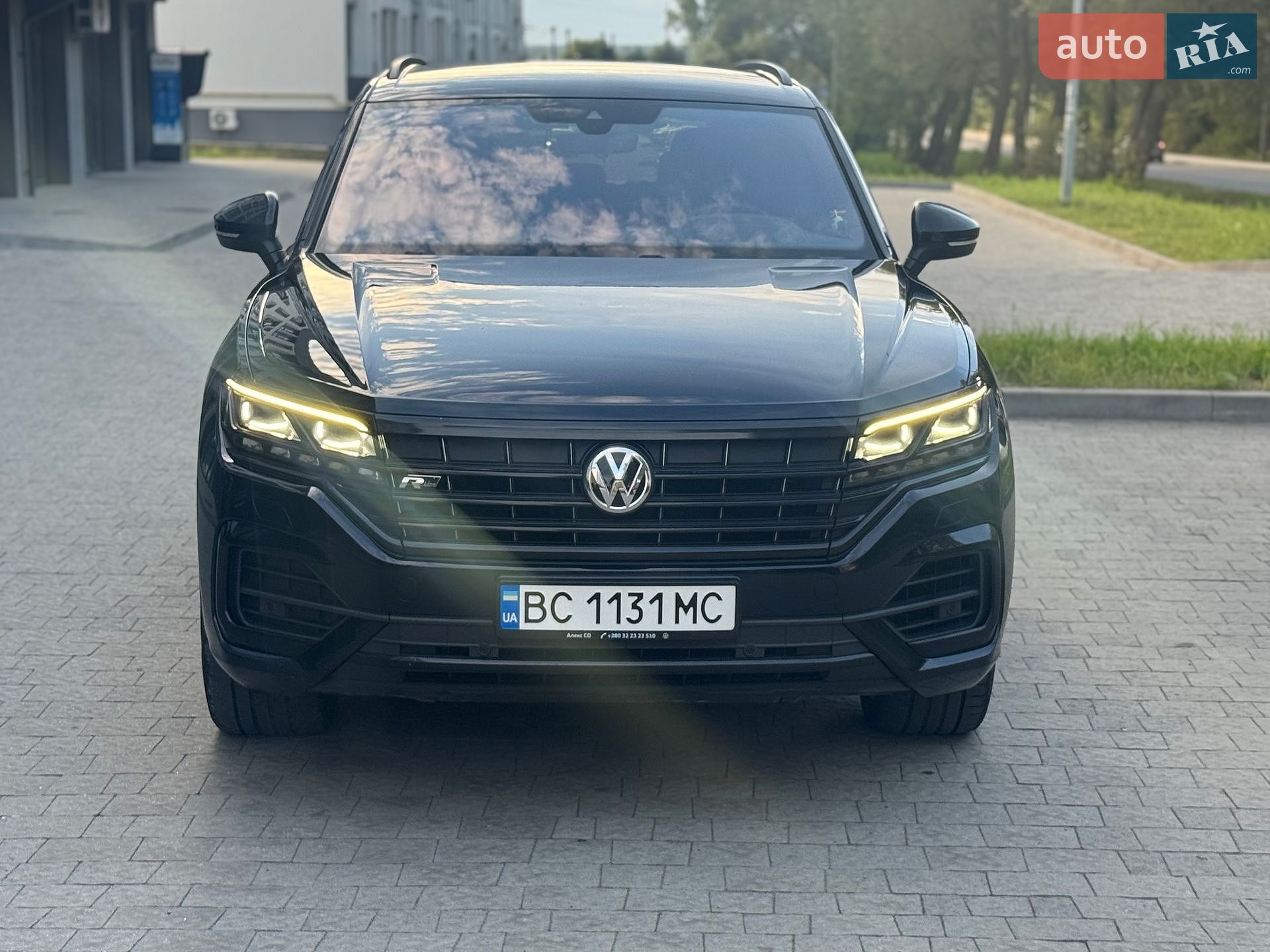Volkswagen Touareg 2019 VIN WVGZZZCRZKD026692 фото оголошення 2 з 17
